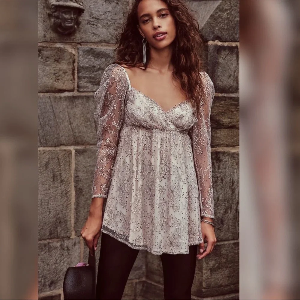 NEW Free People Heavenly Lace Tunic Top Champagne Toast Size XS Romantic‎ Blouse